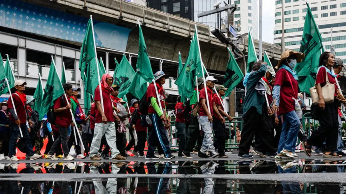 Thai Farmers, Fishermen Protest IMF, World Bank in Bangkok