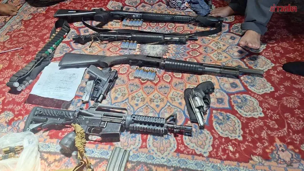 Police Seize M16, Shotguns, Explosives in Narathiwat Raid
