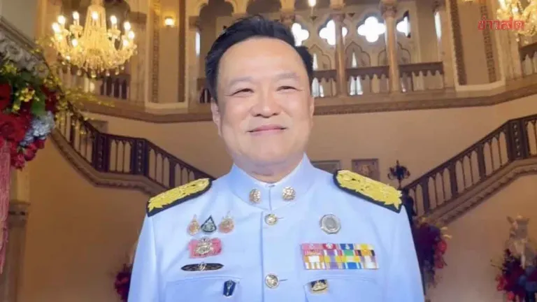 PM Defends District Chief Transfer During Flood Crisis