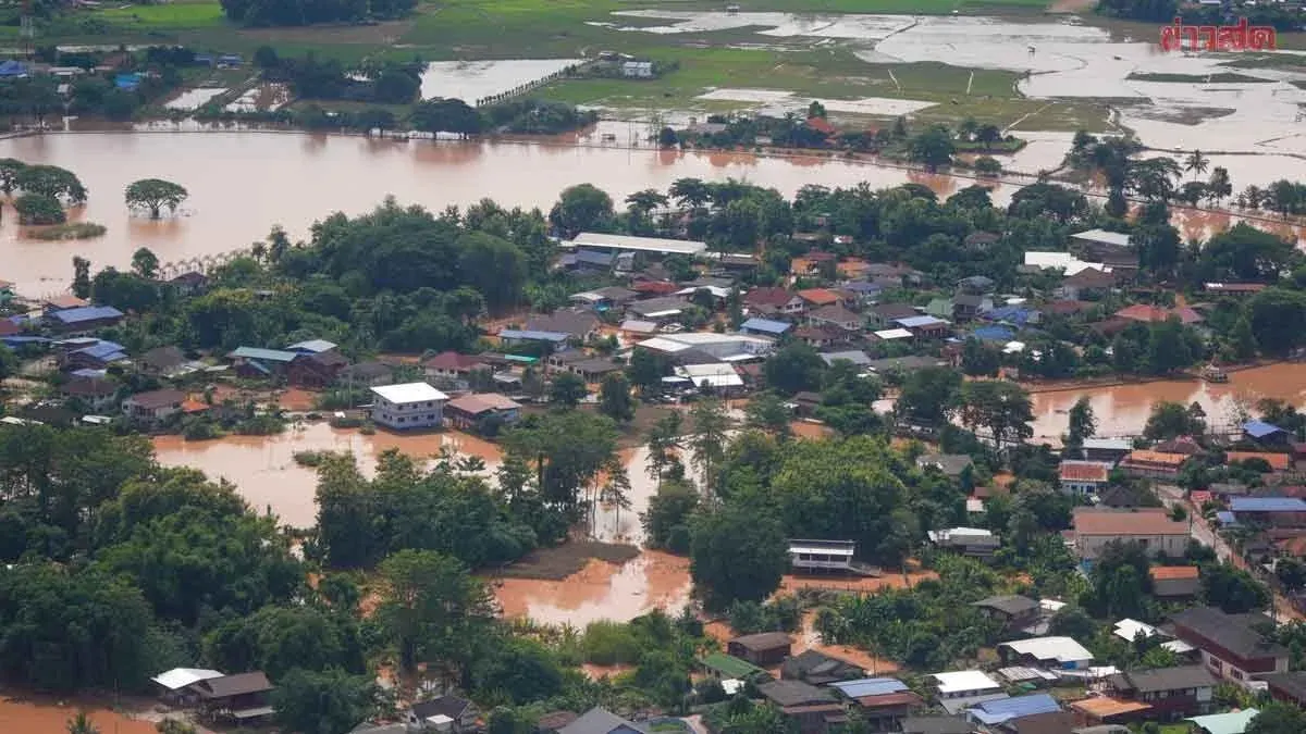 Government to Expand Flood Relief Budget by 10.5 Billion Baht