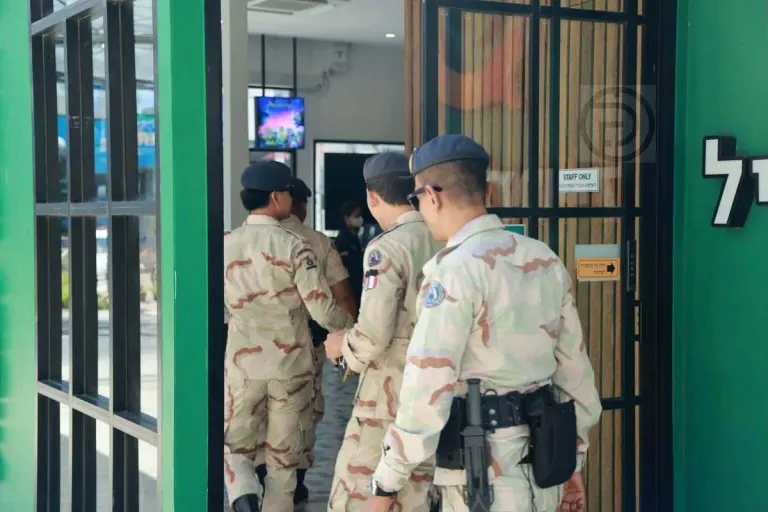 Phuket Authorities Inspect Patong's Chabad House