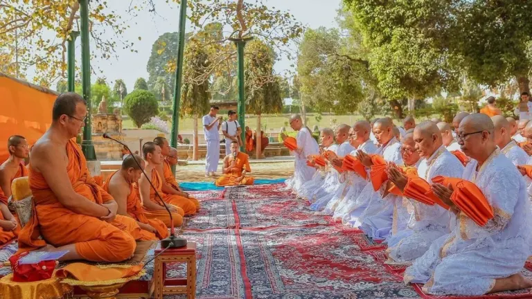 Southern Thai Group Invites Ordination in India to Honor Royalty