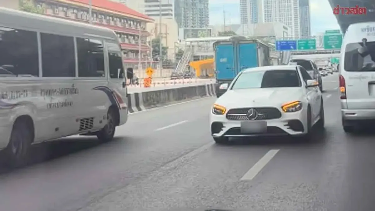 Elderly Woman Gets Suspended Jail for Wrong-Way Drive in Bangkok