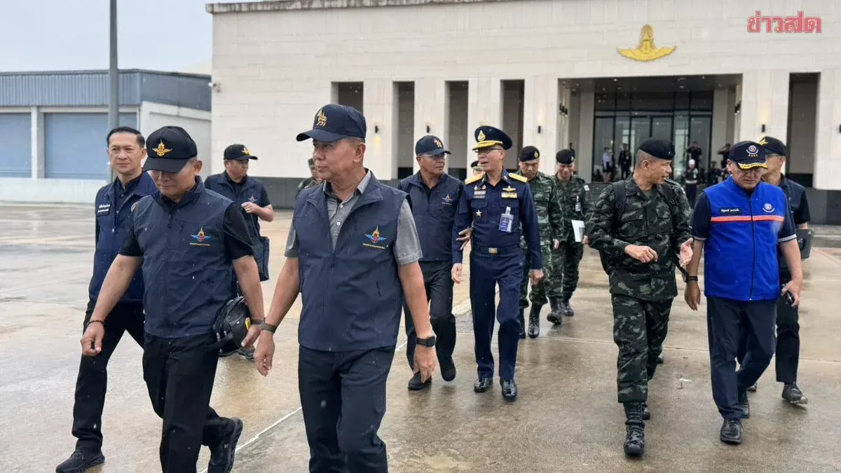 Defense Minister Leads Flood Preparedness Check in Songkhla