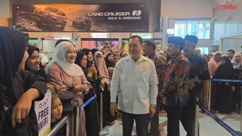 Southern Thai Muslims Fly to Umrah as Officials Offer Encouragement