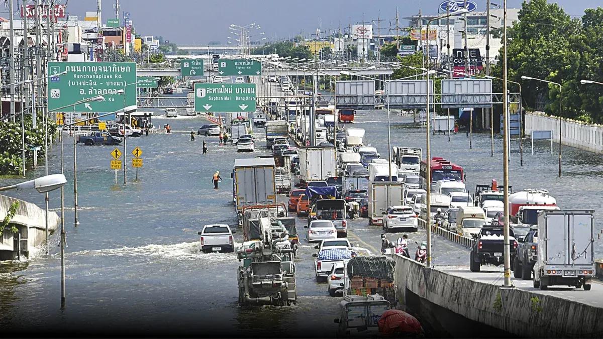 Thailand Floods Cut GDP by 0.11 Percent, Center Says