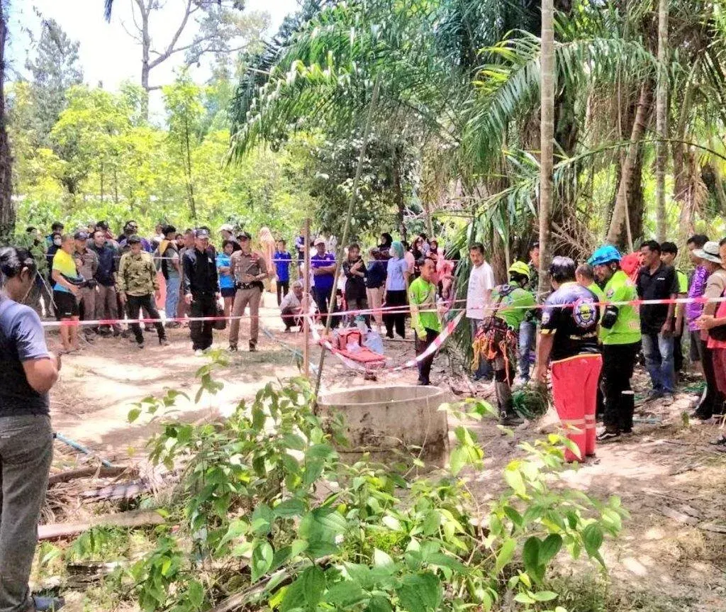 Tragic Incident in Phang Nga: Four Men Die After Succumbing to Toxic Gas in Palm Plantation Well
