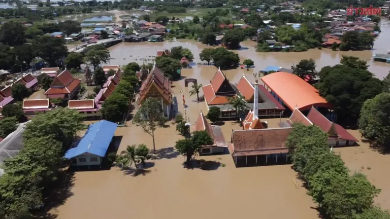 Ayutthaya Alerted to 10 cm Rise in Chao Phraya River