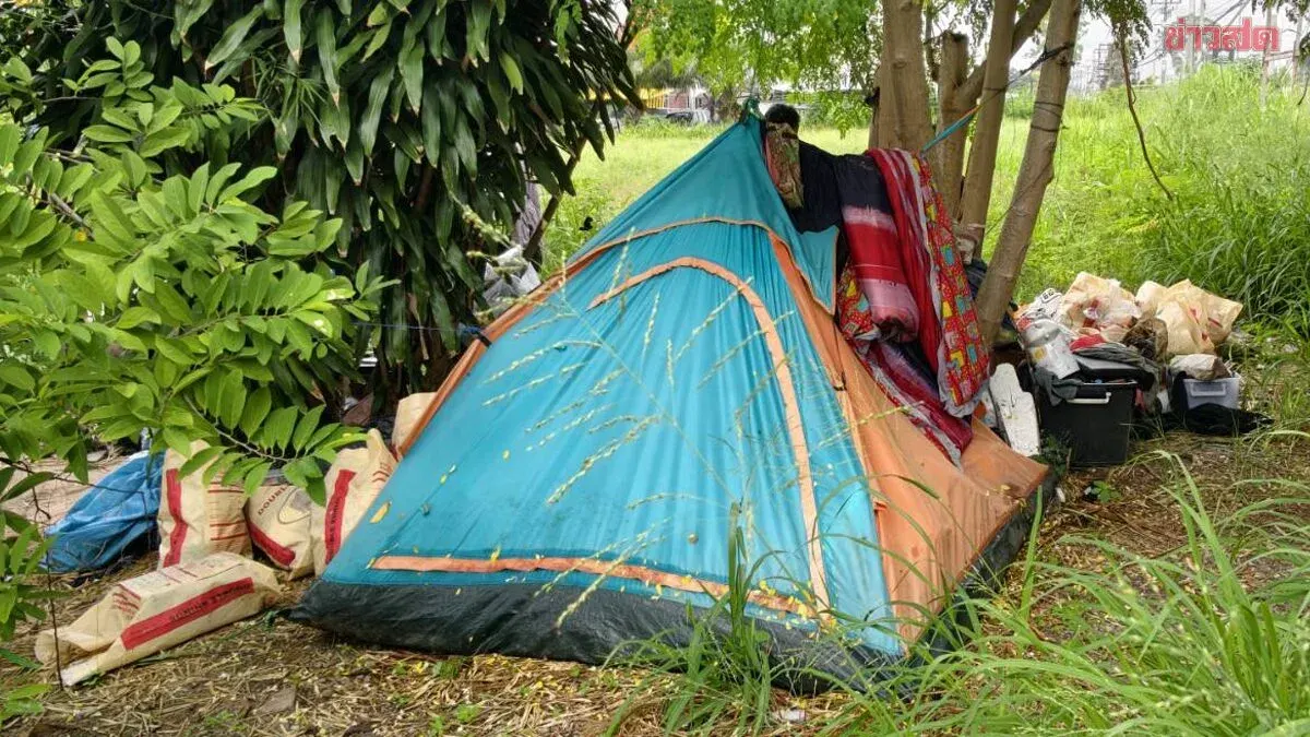 Homeless Father Seeks Aid for Ill Wife and ALS Daughter
