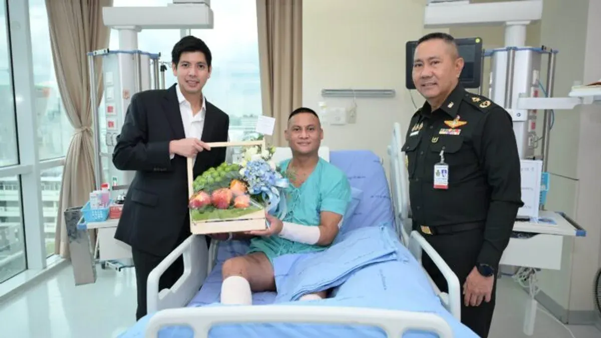 Gulf Gives THB 2 Million to Injured Border Soldiers