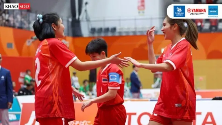 Thai Women's Sepak Takraw Team Defeats Philippines Keeps Semis Hope