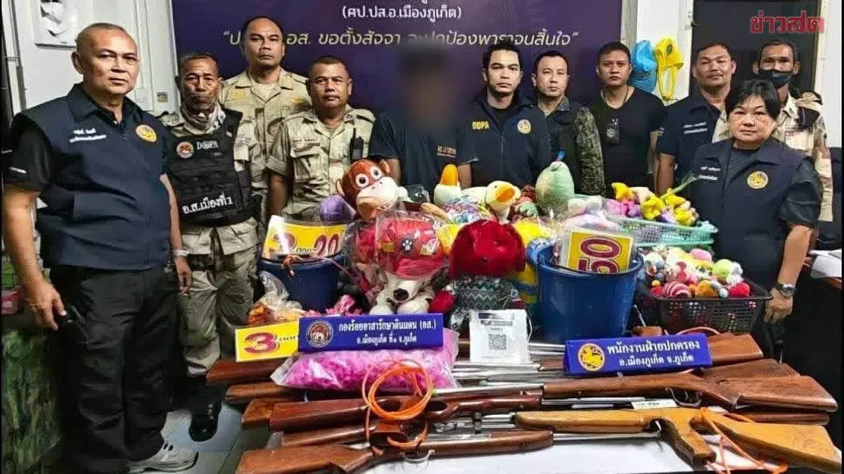 Authorities Raid Balloon Shooting Stalls at Phuket Vegetarian Festival