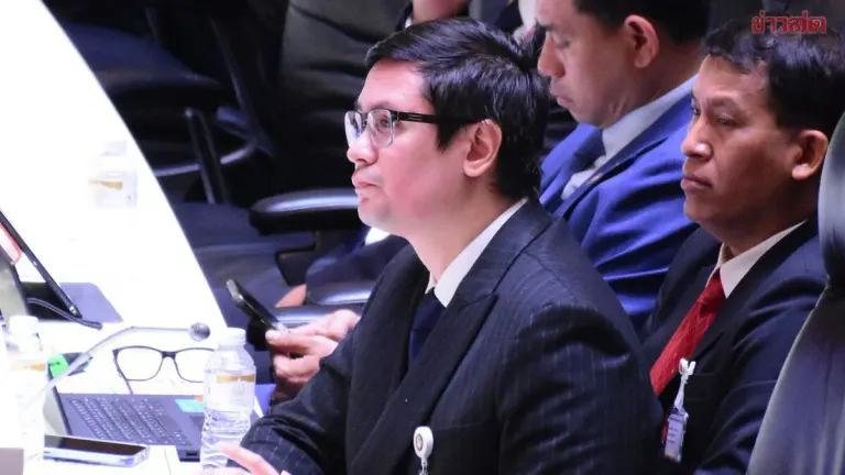 MP Rom Accuses Minister of 40 Million Baht Bribe Offer