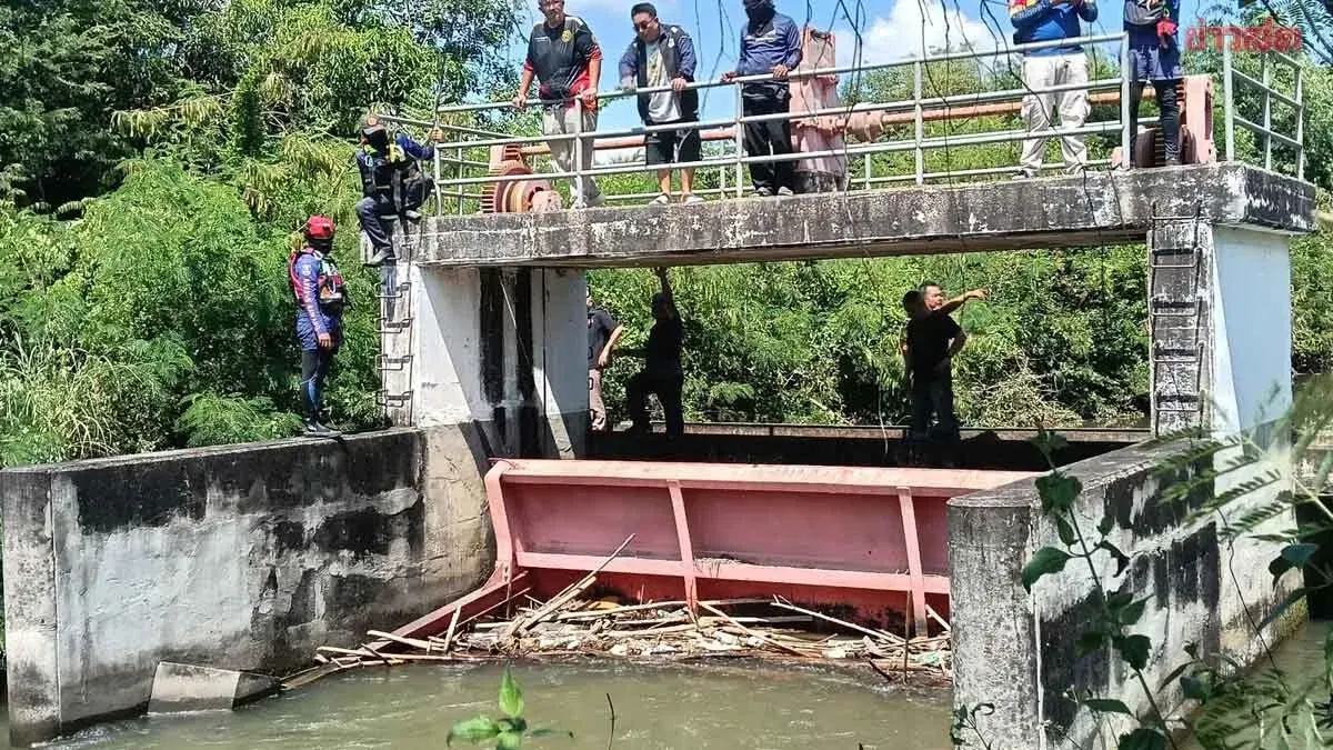 62-Year-Old Man Found Dead After Motorcycle Falls Into Canal