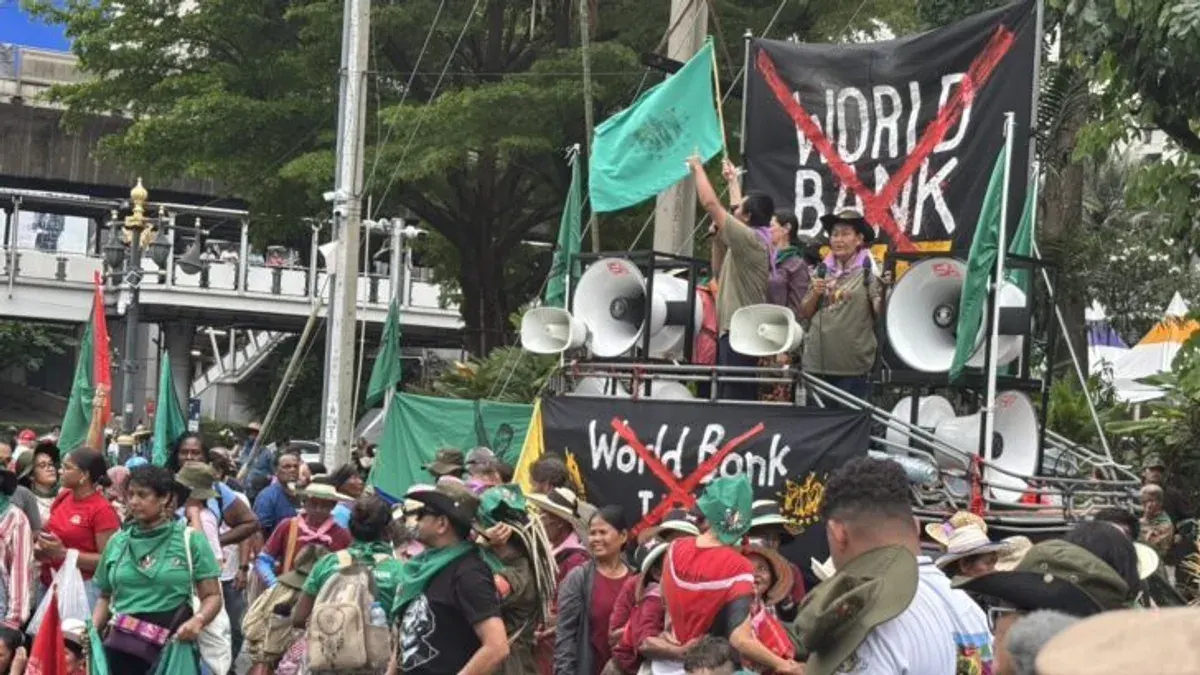 IMF Protesters End Bangkok Rally After Issuing Six Demands