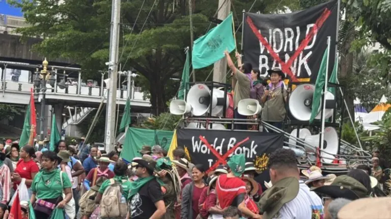 IMF Protesters End Bangkok Rally After Issuing Six Demands