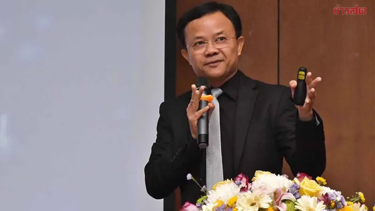 Thai Universities Face Teacher Surplus as Student Numbers Plummet