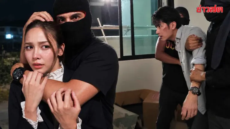 Chap Varakorn Risks Injury in Solo Fight to Save Co-Star
