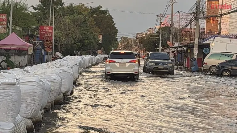 Authorities Speed Drainage in Rangsit South Before Nakhon Nayok Influx