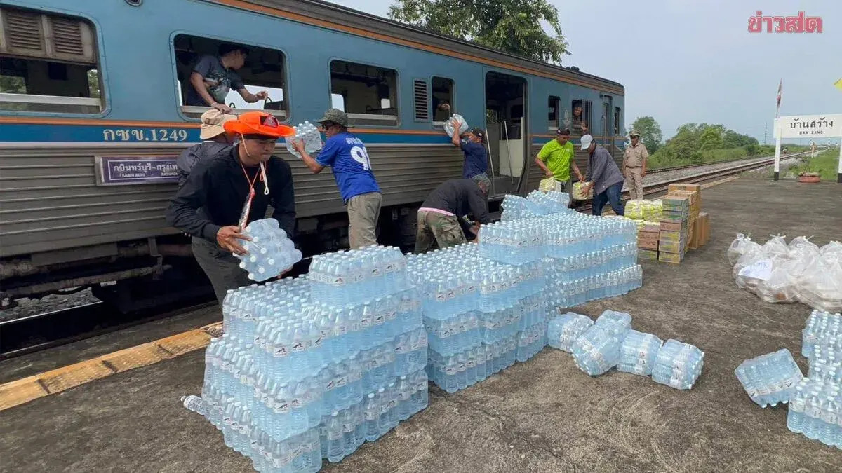 Floods Cut Roads, Inundate Nine Sub-Districts in Prachinburi