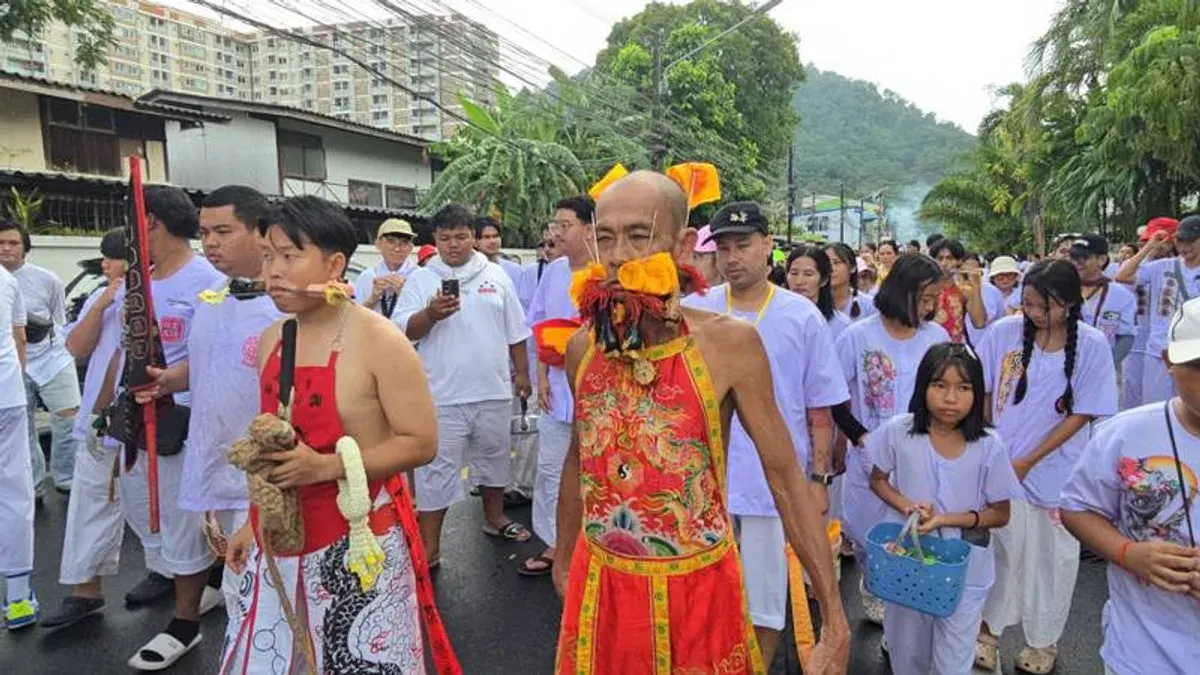 Crowds Gather for Phuket Vegetarian Festival Deity Processions