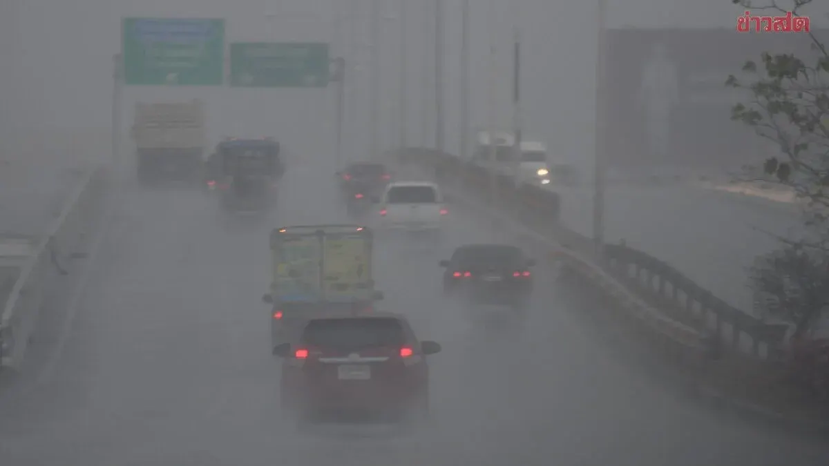 Thailand Forecasts Thunderstorms, Strong Winds Across 37 Provinces