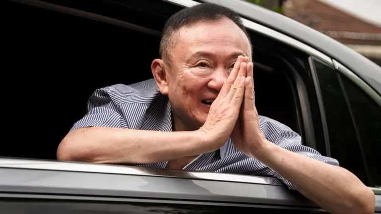 Thaksin Warns Personal Risk if Assets Seized in Tax Dispute