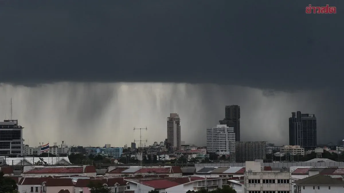 Thailand Warns 39 Provinces of Heavy Rain, Strong Winds