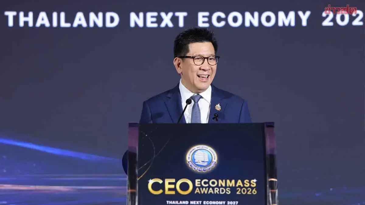 Finance Minister Flags 5 Global Risks, Drives Clean Energy Shift
