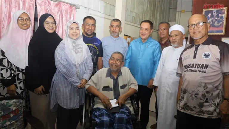 Thai MP Visits Malay Scholar to Boost Southern Border Peace